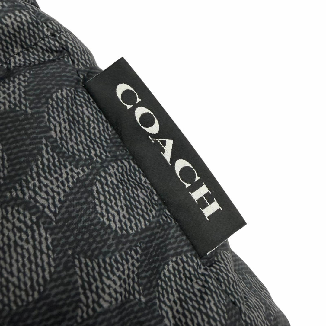 美品△COACH コーチ CU798 シグネチャー柄 スタンドカラー ジップアップ ダウンジャケット ブラック ネイビー系 M 正規品 メンズ