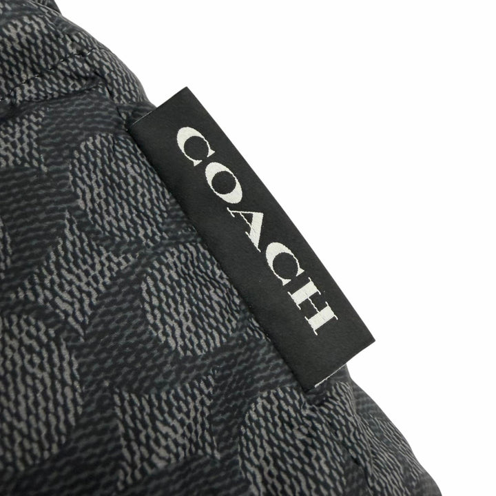 美品△COACH コーチ CU798 シグネチャー柄 スタンドカラー ジップアップ ダウンジャケット ブラック ネイビー系 M 正規品 メンズ