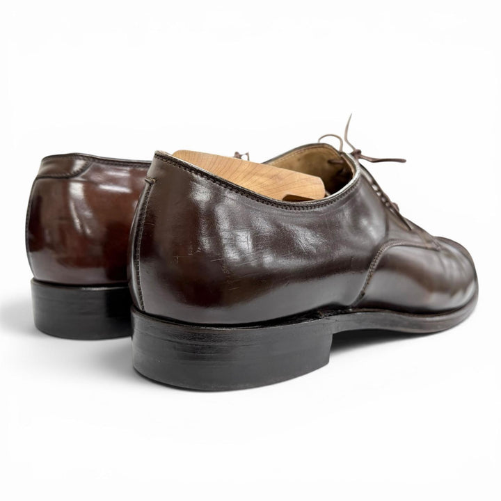 良品△ALDEN オールデン 56201 コードバン 外羽根 パンチドキャップトゥ レースアップ レザーシューズ ブラウン 9 イングランド製 メンズ
