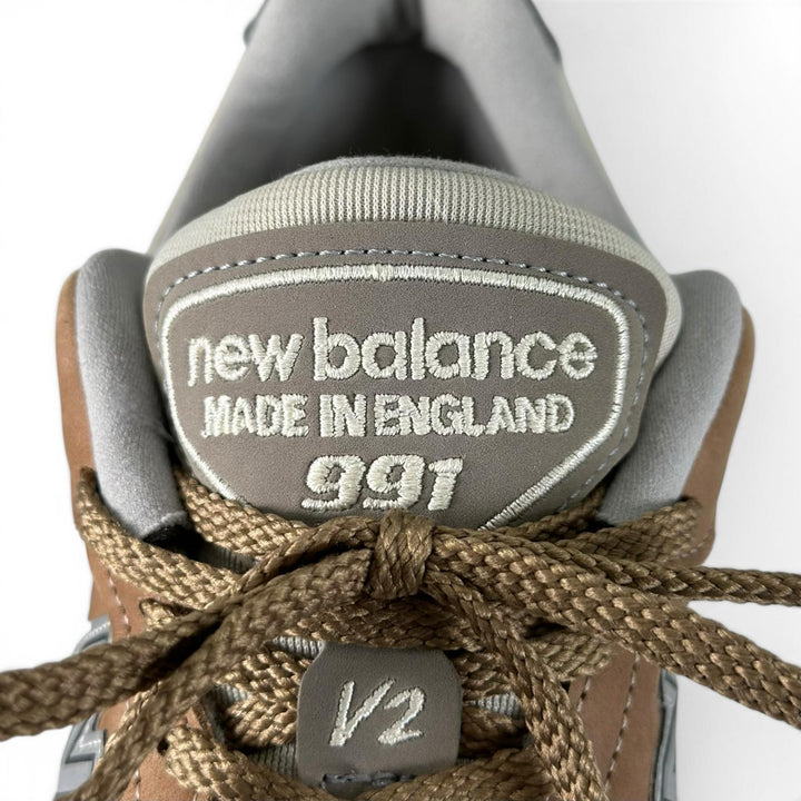 未使用品▲NEW BALANCE ニューバランス U991TB2 991v2 レザー スニーカー ブラウン ホワイト 7.5 イングランド製 メンズ 箱付き