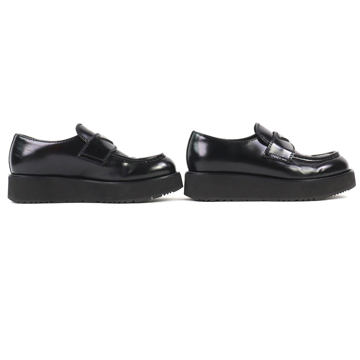 美品△PRADA プラダ 2DG147 トライアングルロゴ 三角プレート ブラッシュドレザー ローファー 厚底 ブラック 6.5 イタリア製 メンズ