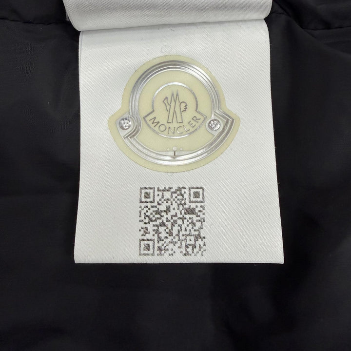 良品▼MONCLER モンクレール RYAN ライアン レザーワッペン付き ロゴ入りボタン フーデッド WZIPUP ダウンジャケット ブラック 0 正規品