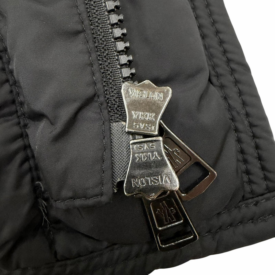 良品▼MONCLER モンクレール RYAN ライアン レザーワッペン付き ロゴ入りボタン フーデッド WZIPUP ダウンジャケット ブラック 0 正規品