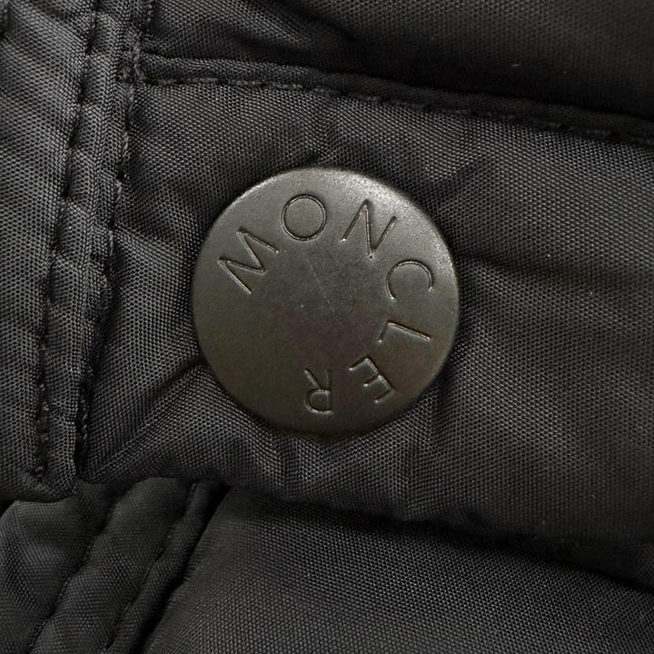 良品▼MONCLER モンクレール RYAN ライアン レザーワッペン付き ロゴ入りボタン フーデッド WZIPUP ダウンジャケット ブラック 0 正規品