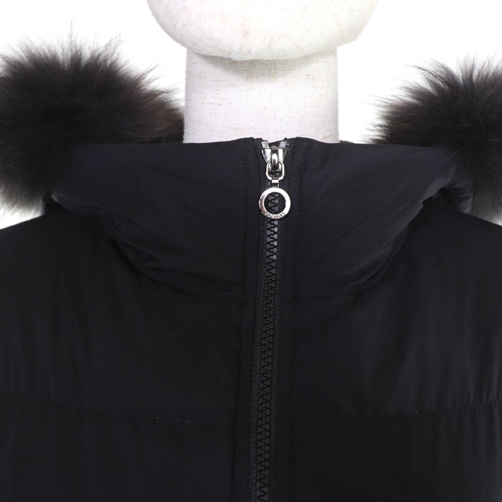極美品☆TATRAS タトラス 23AW LTAT23A4953 ラクーンファー・フード付 ロング丈 ダウンコート ブラック 03 正規品 レディース