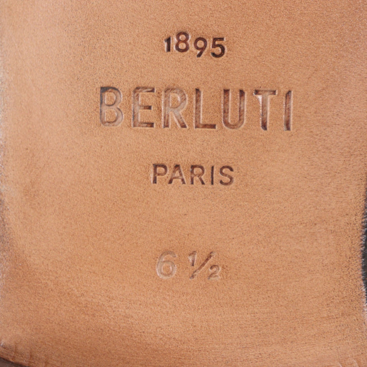 未使用品▼BERLUTI ベルルッティ 2022年製 ラピエセルプリゼ カリグラフィ プレーントゥ 純正シューツリー付 レザーシューズ カーキ 6.5