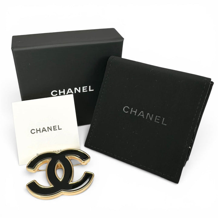 極美品▲CHANEL シャネル B24B メッキ レジン ココマーク ブローチ ブラック ゴールド イタリア製 レディース 箱・保存袋付き