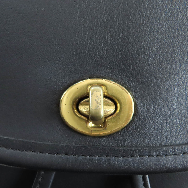 極美品★COACH コーチ 9960 オールド コーチ チャーム付 ターンロック グローブレザー リュック・デイパック ブラック ゴールド金具