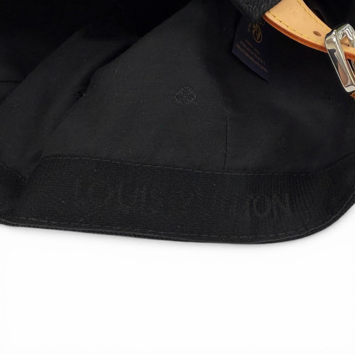 美品★LOUIS VUITTON ルイヴィトン 2025年製 M5381M キャップ モノグラム エッセンシャル キャップ ブラック S 正規品 メンズ 保存袋付き