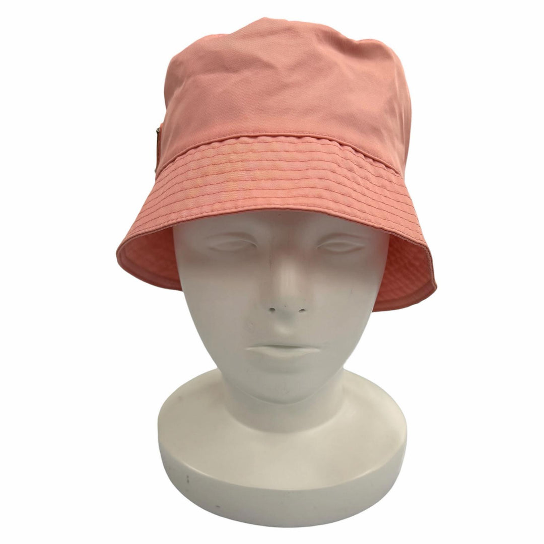 極美品◇PRADA プラダ 裏地コットン100％ レザー使い トライアングルロゴプレート バケットハット 帽子 ピンク M イタリア製 レディース