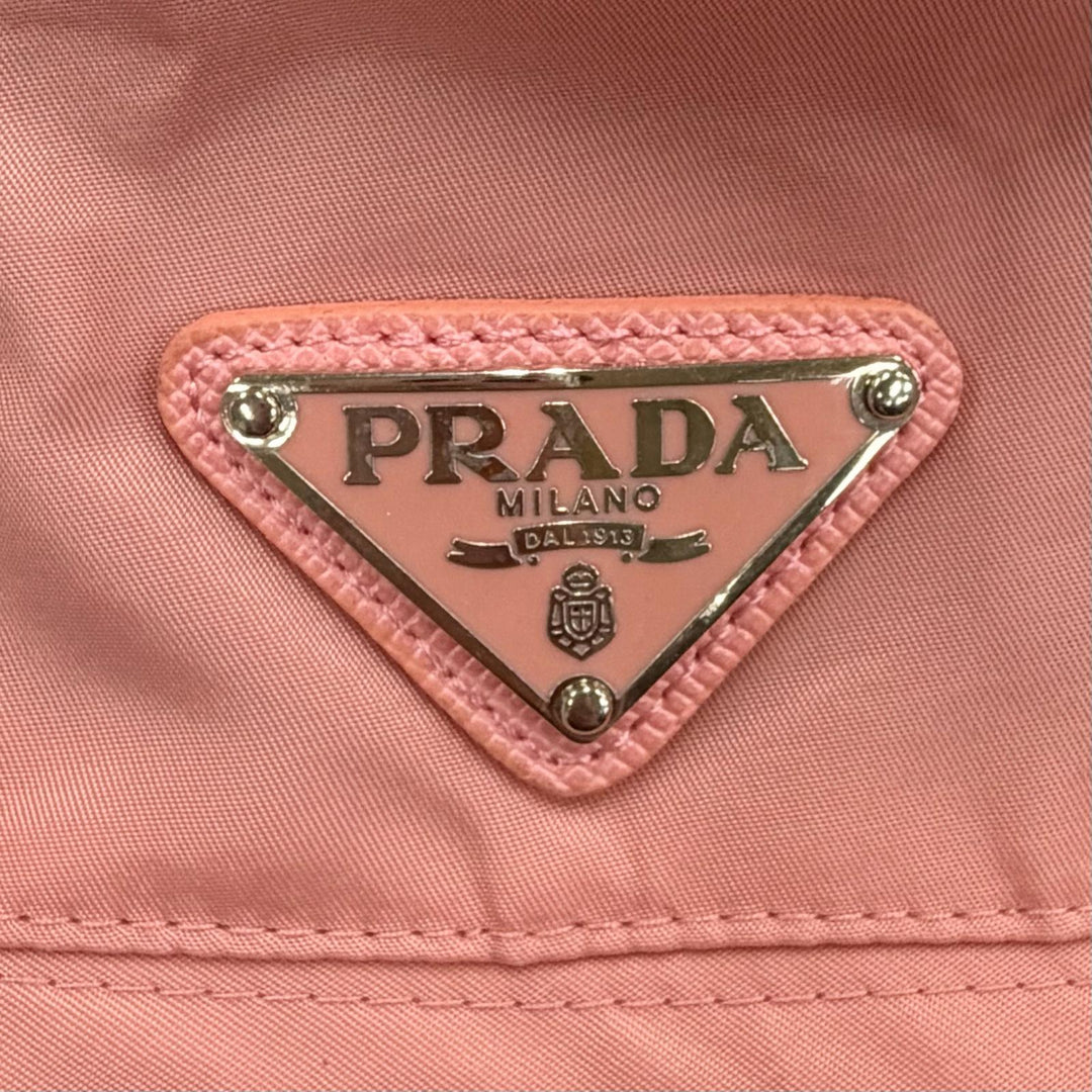 極美品◇PRADA プラダ 裏地コットン100％ レザー使い トライアングルロゴプレート バケットハット 帽子 ピンク M イタリア製 レディース