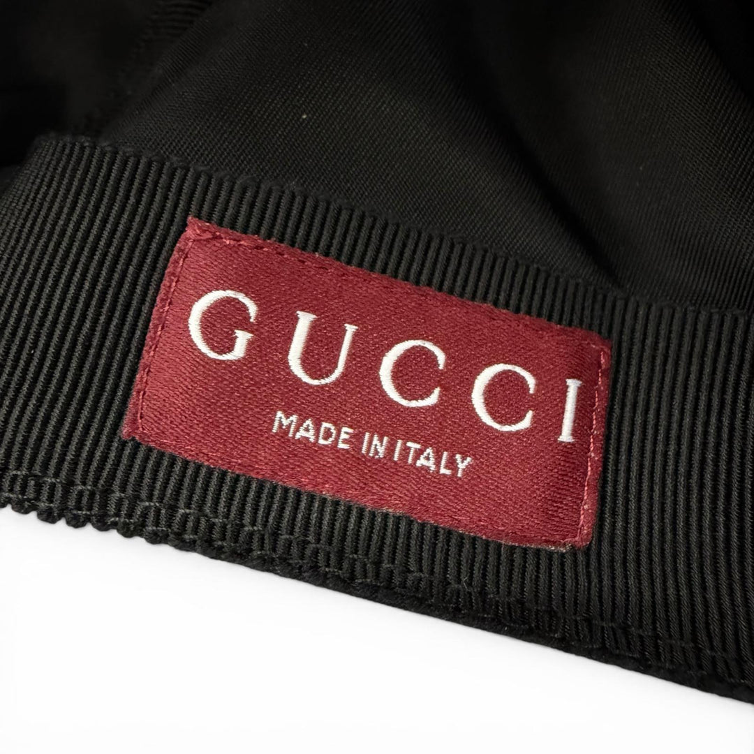 未使用品▼GUCCI グッチ 813461 レザー使 ロゴエンボス 帽子 ベースボールキャップ ブラック シルバー金具 XL イタリア製 正規品 メンズ