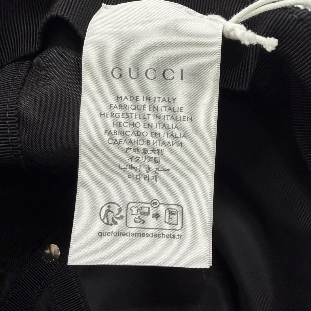 未使用品▼GUCCI グッチ 813461 レザー使 ロゴエンボス 帽子 ベースボールキャップ ブラック シルバー金具 XL イタリア製 正規品 メンズ