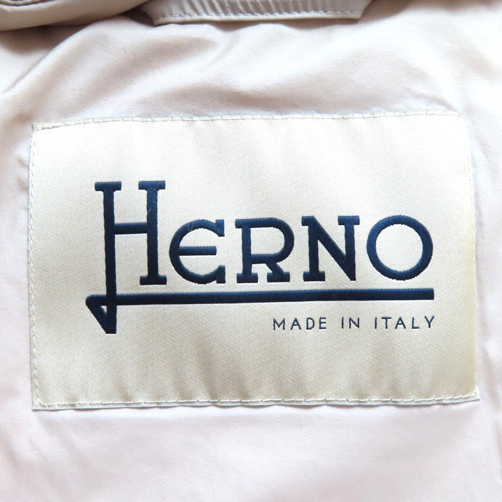 美品△Herno ヘルノ 2021年製 PI0848D DIAGONAL WOOL AND NUAGE PARKA ウール切替 フード付 ダウンコート ピンクベージュ 38 伊製 正規品