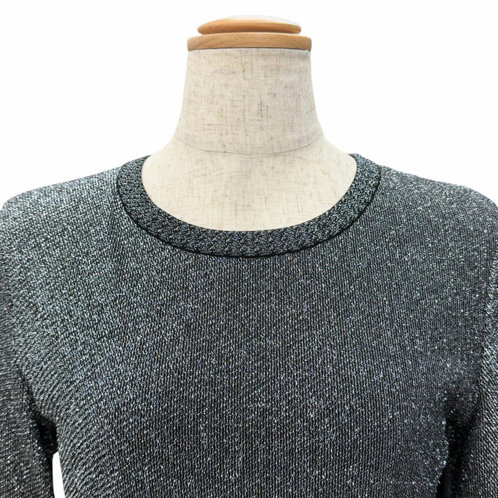 美品△CHANEL シャネル P50520K06412 ココボタン 裾プリーツ クルーネック 長袖 ニット ワンピース ラメ シルバー 38 イタリア製 正規品