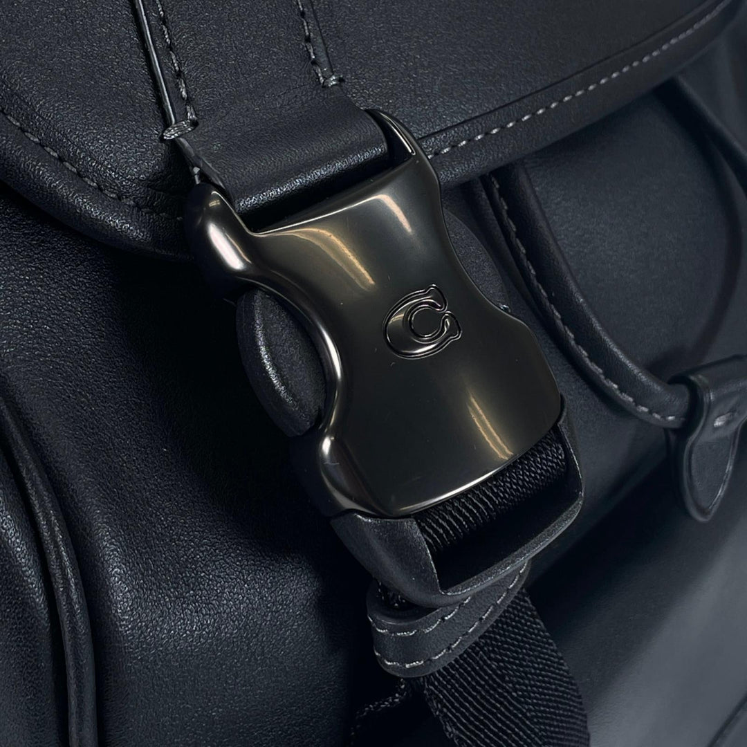 極美品▲COACH コーチ CU072 LGUE FLP BP リーグ フラップ バックパック スムースレザー ブラック メンズ 定価99000円 保存袋付き