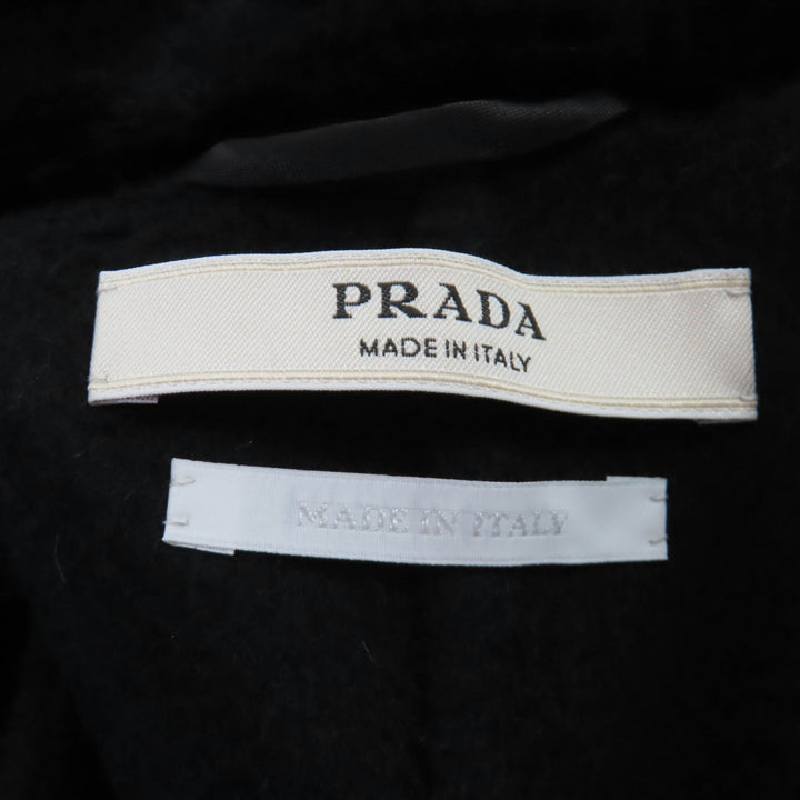 極美品★PRADA プラダ 2024年製 P608SP カシミヤ100％ シープファー付 ロゴボタン 半袖 コート ブラック 36 伊製 正規品 レディース