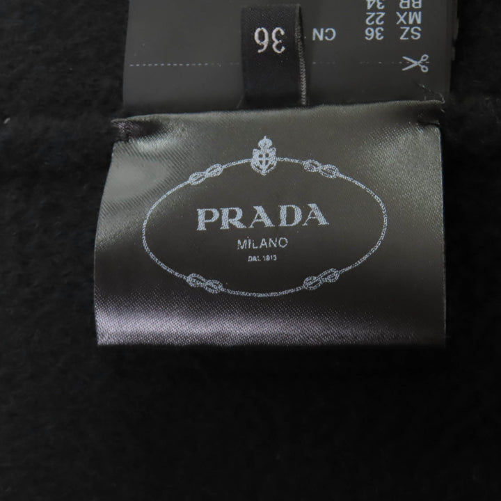 極美品★PRADA プラダ 2024年製 P608SP カシミヤ100％ シープファー付 ロゴボタン 半袖 コート ブラック 36 伊製 正規品 レディース