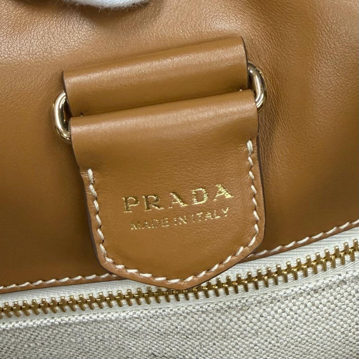 未使用品★PRADA プラダ 1BG561 トライアングルロゴ ストライプ レザー使い キャンバス トートバッグ ブラウン ホワイト 箱・保存袋付き