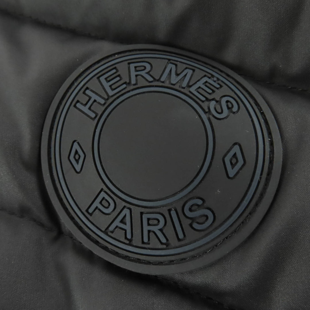 極美品☆HERMES エルメス 23AW 3H0156DA CLOU DE SELLE ロゴワッペン付 ZIP UP リブ切替 ダウンベスト ブラック 38 伊製 レディース