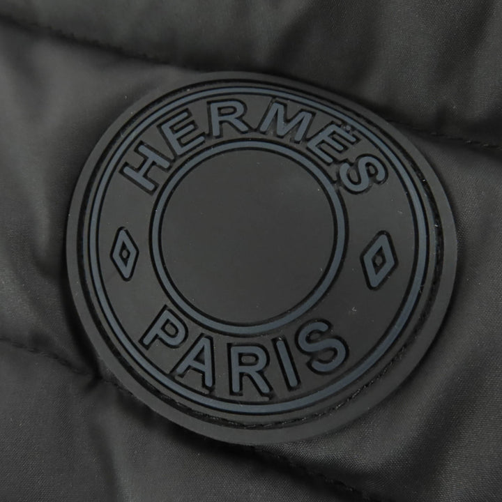 極美品☆HERMES エルメス 23AW 3H0156DA CLOU DE SELLE ロゴワッペン付 ZIP UP リブ切替 ダウンベスト ブラック 38 伊製 レディース