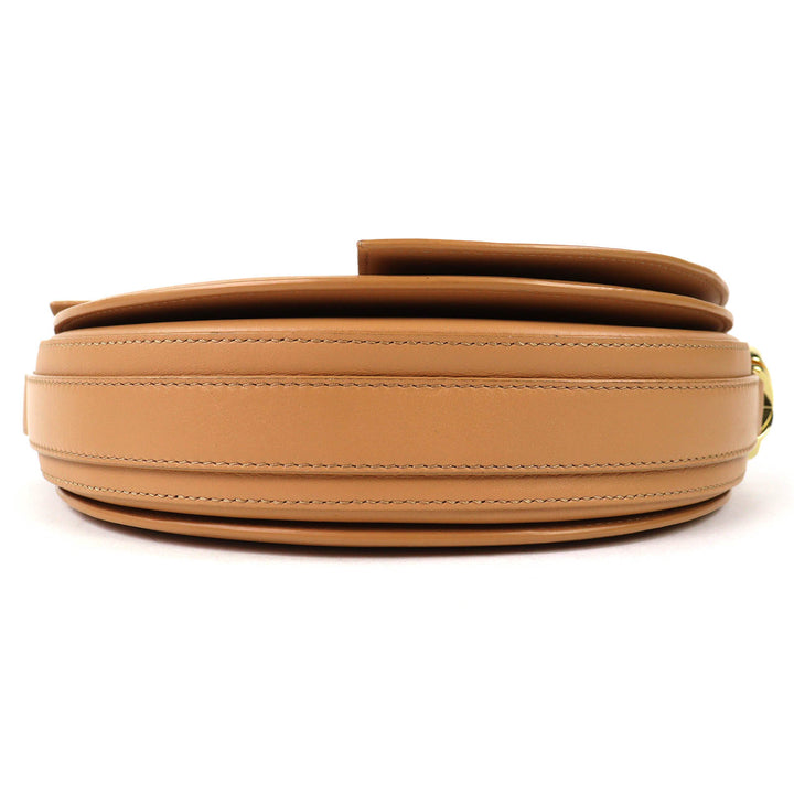 極美品△PATOU パトゥ BA0015004105C Le Patou レザーバッグ 半月型 ショルダーバッグ サンド ベージュ 保存袋付き レディース オススメ