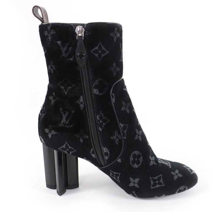 極美品☆LOUIS VUITTON ルイヴィトン シルエット・ライン モノグラム ベロア ショートブーツ ブラック 37.5 箱・保袋付 伊製 レディース