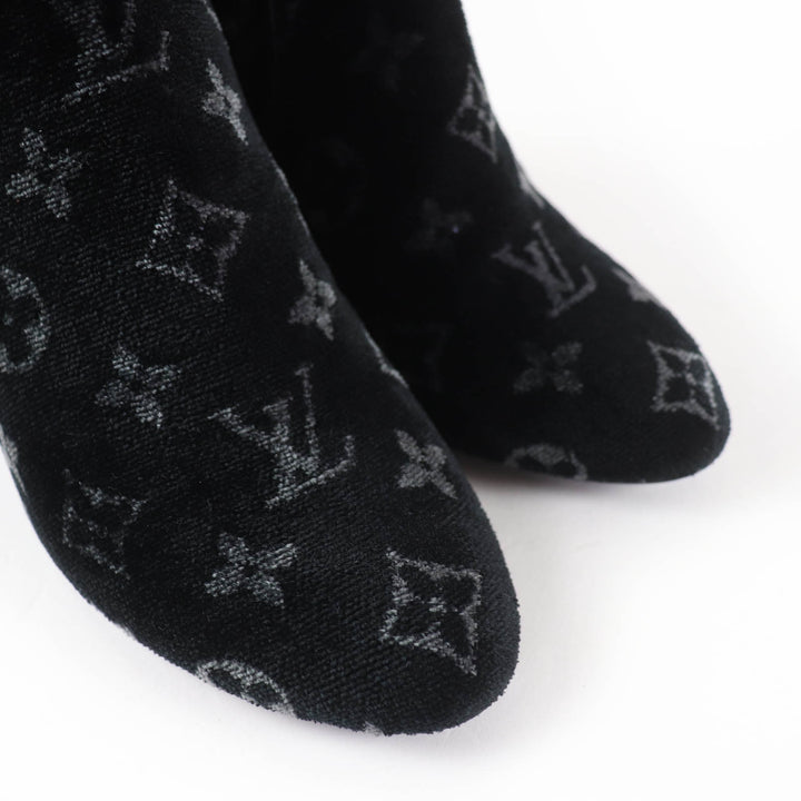 極美品☆LOUIS VUITTON ルイヴィトン シルエット・ライン モノグラム ベロア ショートブーツ ブラック 37.5 箱・保袋付 伊製 レディース