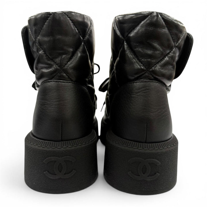 極美品☆CHANEL シャネル G45923 マトラッセ チェーンココマーク ターンロック レザー ショートブーツ ブラック 34 イタリア製 保存袋付