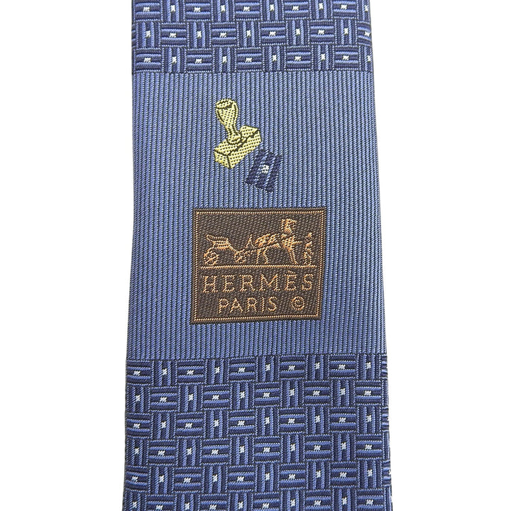 未使用品▲HERMES エルメス 339354T Hデコ シルク100％ Hロゴ総柄 シルクツイルタイ ネクタイ ネイビー フランス製 メンズ 箱付き