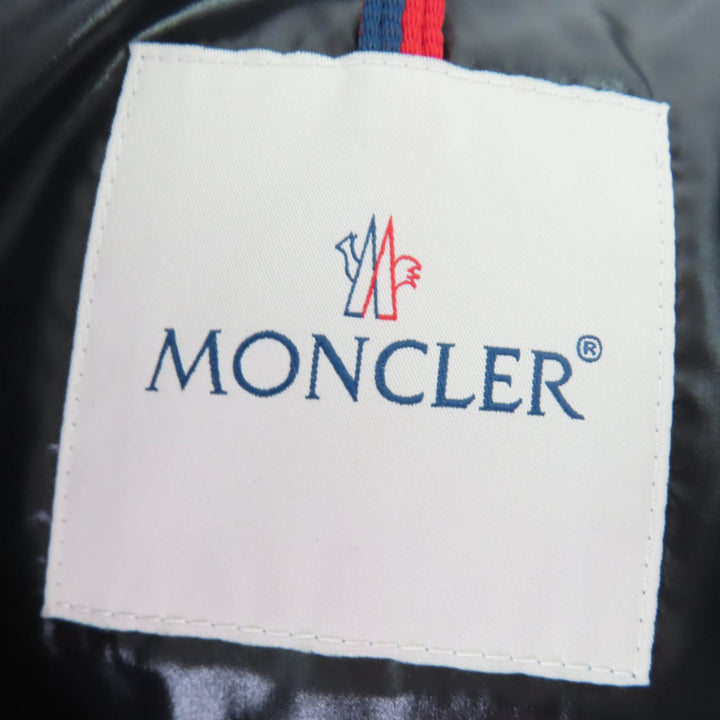 美品☆MONCLER モンクレール 22-23AW GRANDVAL ロゴワッペン・フード付 ロゴ ダウンコート ブラック 1 イタリア製 正規品 レディース