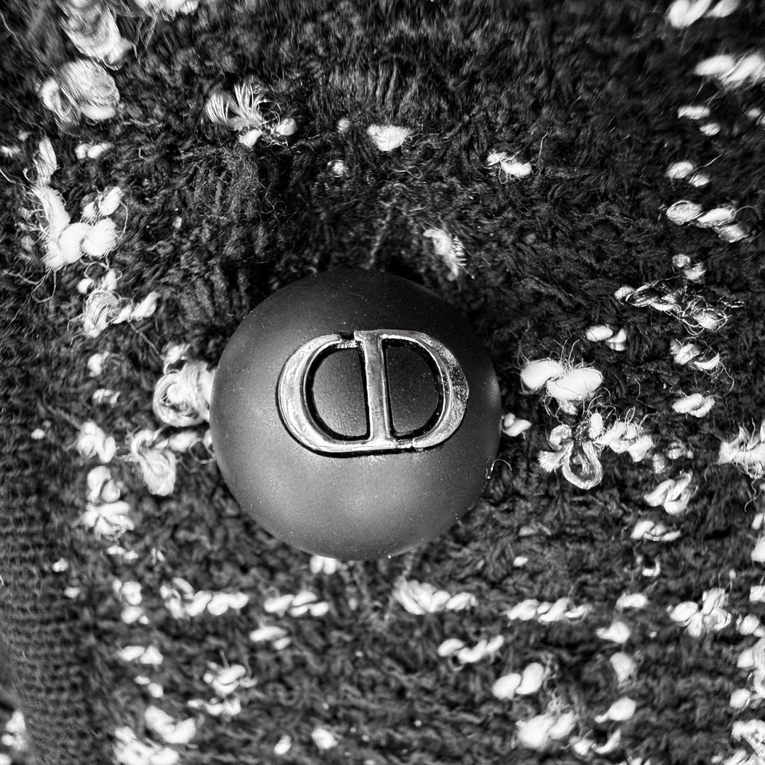 【ドンドン見直し】極美品 Christian Dior クリスチャンディオール 26SS 614V05A7520 CDロゴボタン フリンジ ジャケット 38 伊製 正規品