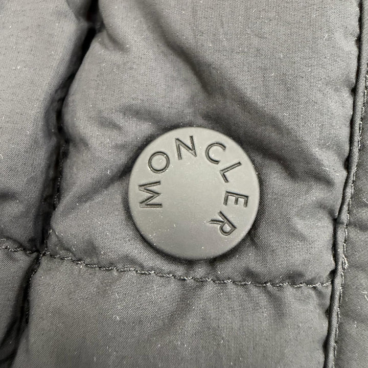 美品☆MONCLER モンクレール 22-23AW H20931A00096 ESTELAT ロゴワッペン・フード付 ダウンジャケット ブラック 00 正規品 レディース