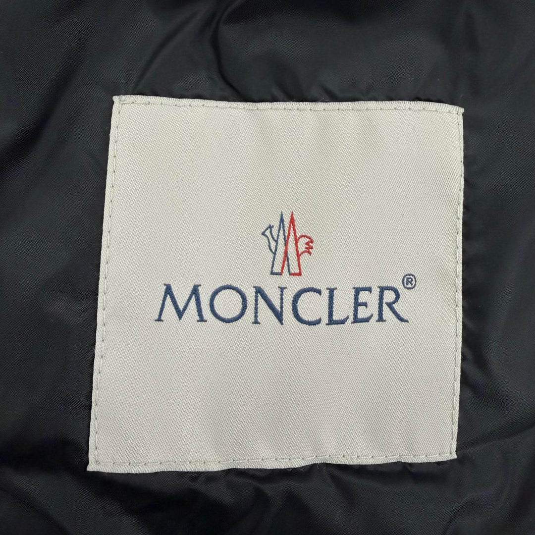 美品☆MONCLER モンクレール 22-23AW H20931A00096 ESTELAT ロゴワッペン・フード付 ダウンジャケット ブラック 00 正規品 レディース