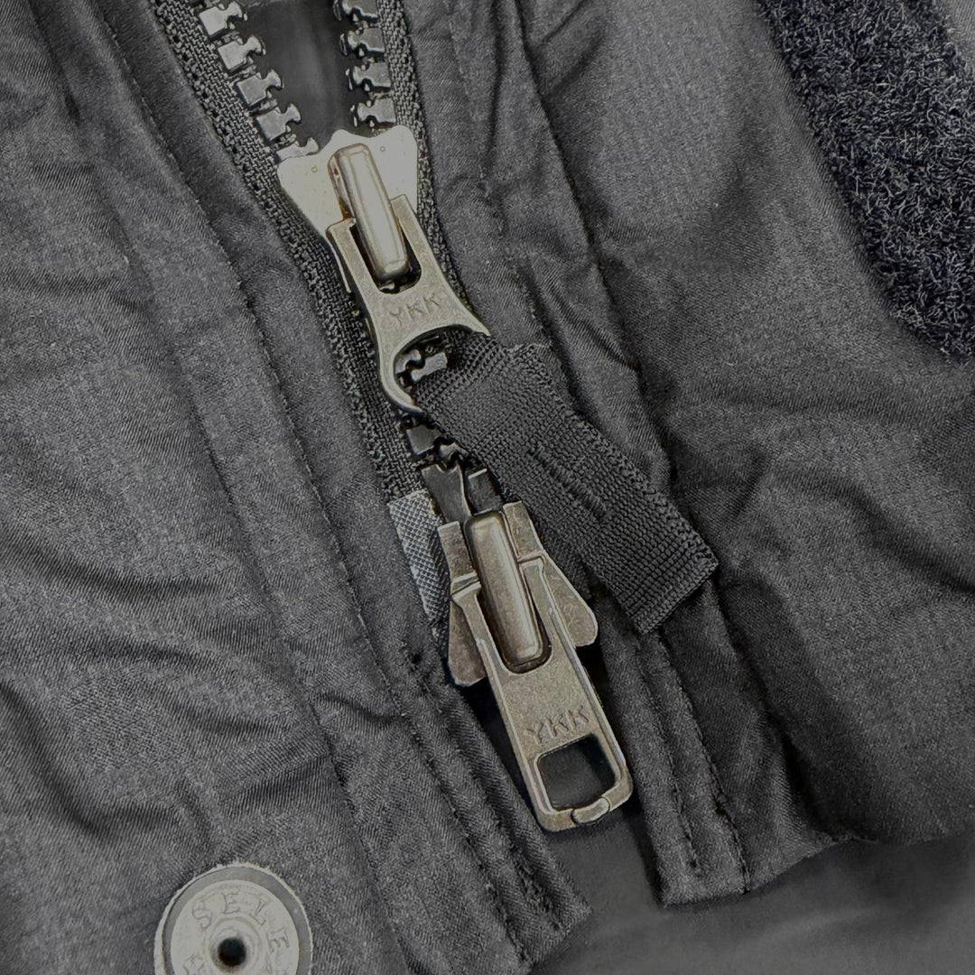 未使用品▼THE NORTH FACE ザ ノースフェイス ND92551 WINDSTOPPER GORE-TEX ゴアテックス フーデッド ダウンジャケット L 正規品 メンズ