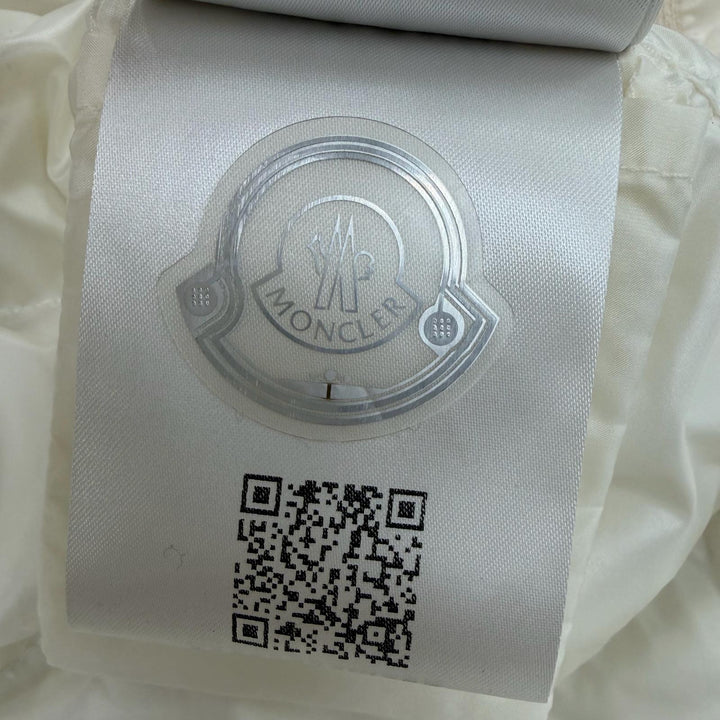 極美品☆MONCLER モンクレール 2023年製 ロゴワッペン ニット切替デザイン ダウンジャケット ホワイト XS 正規品 レディース