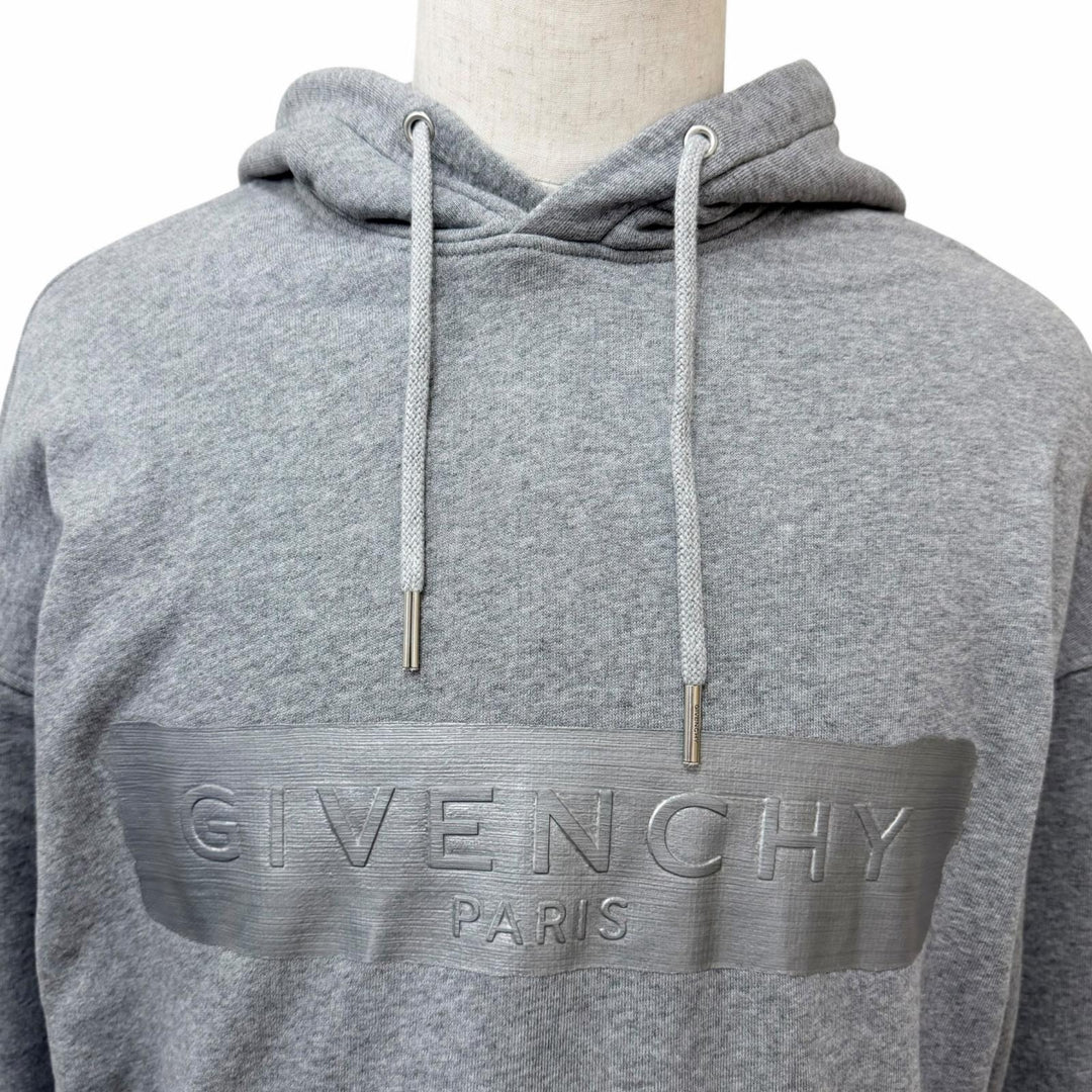 【ドンドン見直し】美品□GIVENCHY ジバンシィ BMJ0A230AF エンボスロゴ フーディー プルオーバーパーカー グレー S 正規品 メンズ