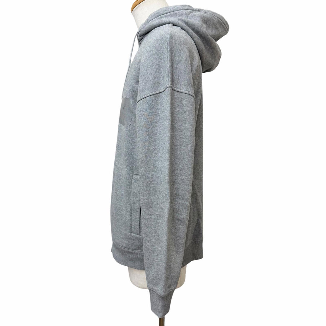 【ドンドン見直し】美品□GIVENCHY ジバンシィ BMJ0A230AF エンボスロゴ フーディー プルオーバーパーカー グレー S 正規品 メンズ