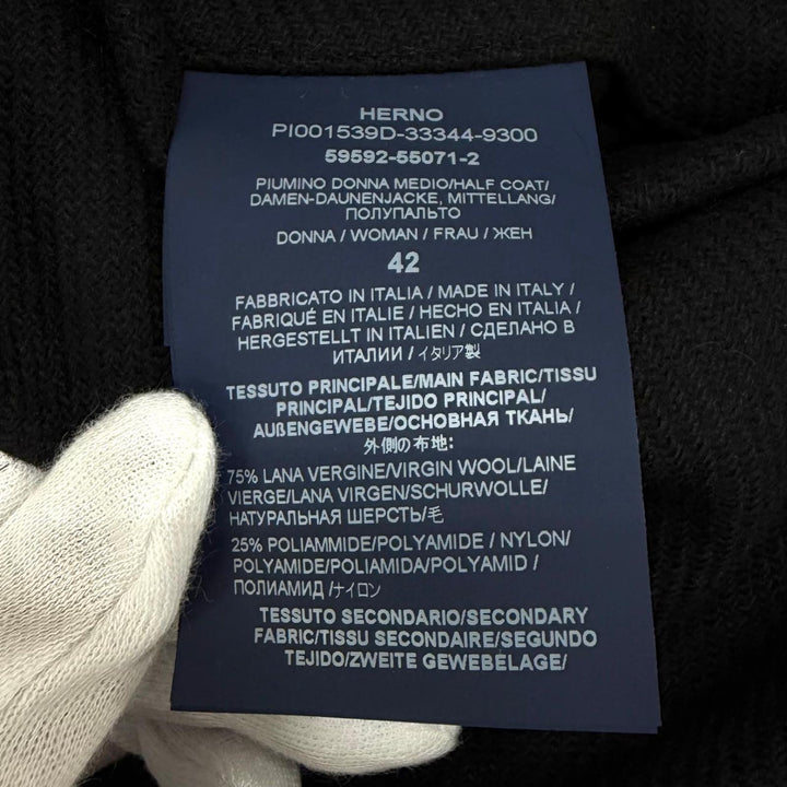 美品★Herno ヘルノ 2022年製 PI001539D フード付 ウール切替 ZIP UP ダウンコート ブラック 42 イタリア製 正規品 レディース