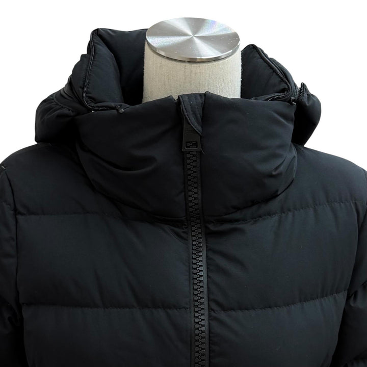 美品★Herno ヘルノ PI080DL Laminar GORETEX フード付 ロゴ入り ZIP UP ダウンコート ダウンジャケット ブラック 38 正規品 レディース