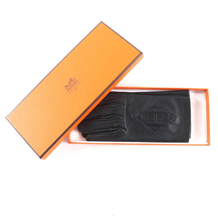 美品★HERMES エルメス 裏地シルク100％ Hロゴ ラムレザー 手袋 ブラック 7.5 箱付き イタリア製 レディース