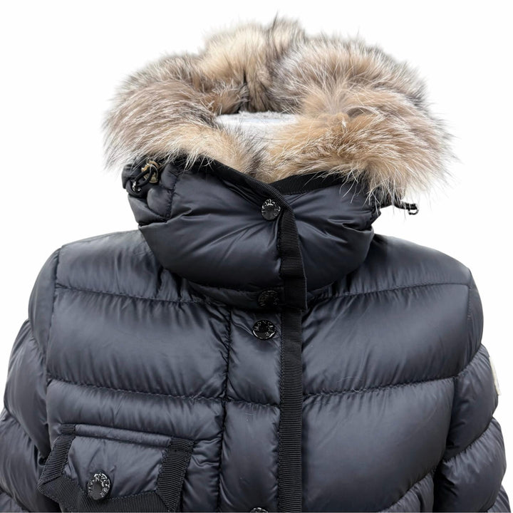 美品☆MONCLER モンクレール 2022年製 H20931C51601 HERMIFUR エルミファー ロゴワッペン・フード付 ダウンコート ブラック 00 正規品