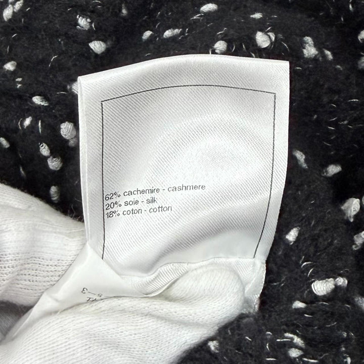 極美品★CHANEL シャネル P76171K10976 カシミヤ シルク混 ココマークボタン ラインストーン ニット カーディガン 黒 白 38 正規品