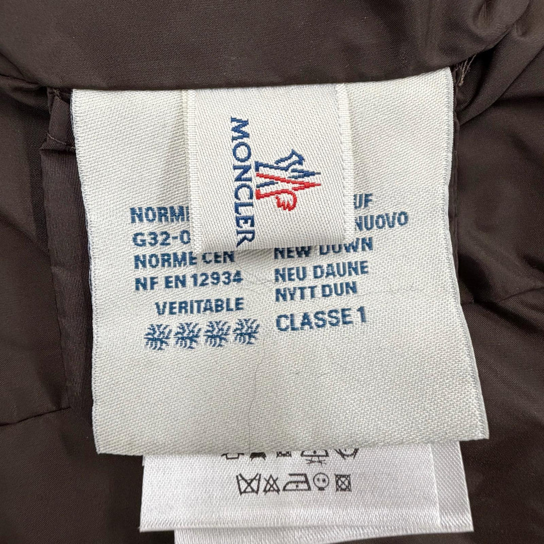 極美品◇MONCLER モンクレール GRILLON 滝沢眞規子着 レザー使い トグルボタン ラクーンファー付 ダウンジャケット 茶 0 レディース