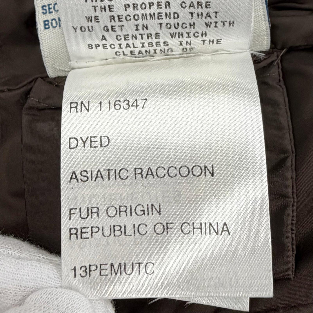 極美品◇MONCLER モンクレール GRILLON 滝沢眞規子着 レザー使い トグルボタン ラクーンファー付 ダウンジャケット 茶 0 レディース