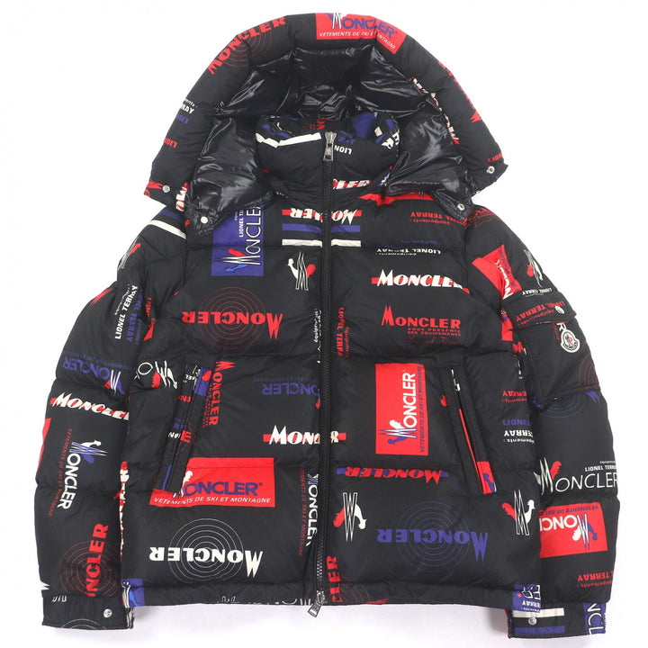 美品□MONCLER モンクレール WILSON GIUBBOTTO ロゴ総柄 ワッペン フーデッド ダウンジャケット ブラック 1 ブルガリア製 正規品 メンズ