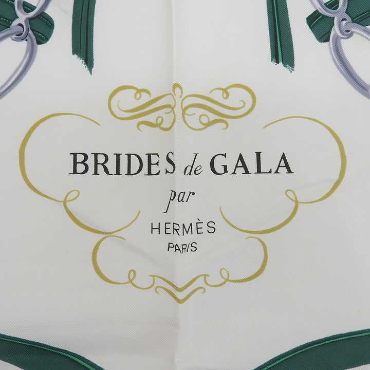 極美品▲HERMES エルメス カレ90 BRIDES de GALA 式典用馬勒 シルク100％ スカーフ グリーン マルチ フランス製 レディース