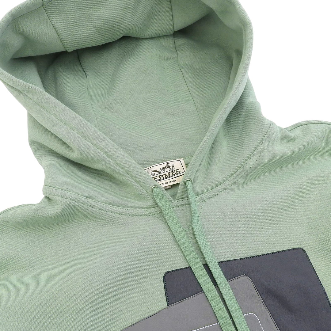 未使用品▲HERMES エルメス 2023年製 ETRIERS DECALES コットン100％ レザー使い 裏起毛 フーデッドパーカー グリーン XS イタリア製