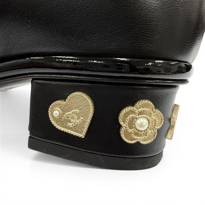 美品☆CHANEL シャネル G33264 ココマーク・フェイクパール・ゴールドパーツ サイドZIP レザー ショートブーツ ブラック 37 イタリア製
