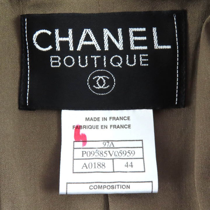 極美品△CHANEL シャネル ヴィンテージ 97A P09585 ココマークボタン ウール ツイード ダブル ジャケット カーキ系 44 仏製 レディース